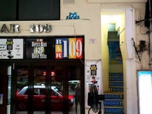 Invader HK_131
