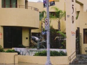 Invader LA_03