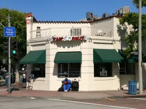 Invader LA_138