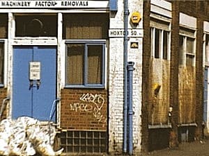 Invader LDN_23