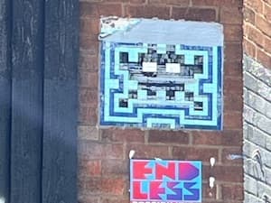 Invader LDN_87