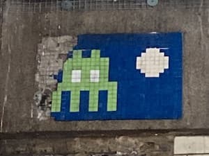 Invader LDN_111