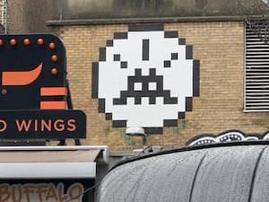 Invader LDN_119