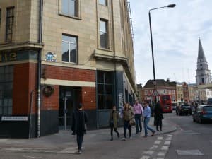 Invader LDN_147