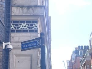 Invader LDN_152