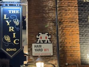 Invader LDN_180