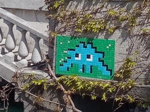 Invader LJU_17
