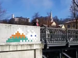 Invader LJU_25