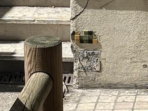 Invader LY_28