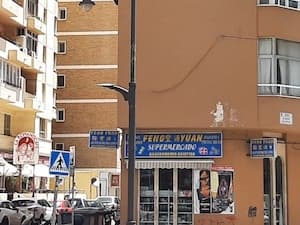 Invader MLGA_05