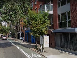 Invader NY_43