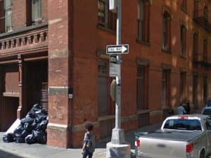 Invader NY_96