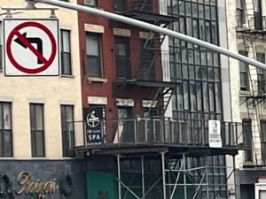 Invader NY_148