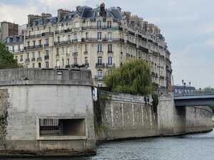Invader PA_217