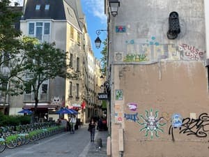 Invader PA_273