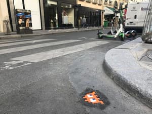 Invader PA_324