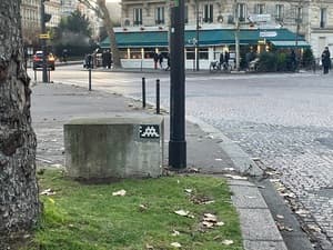 Invader PA_338