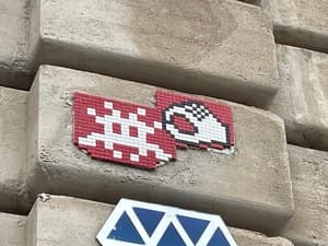 Invader PA_968