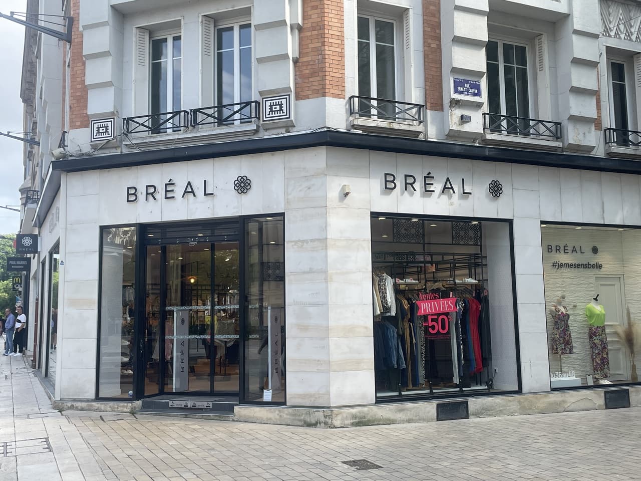 Invader AMI_09