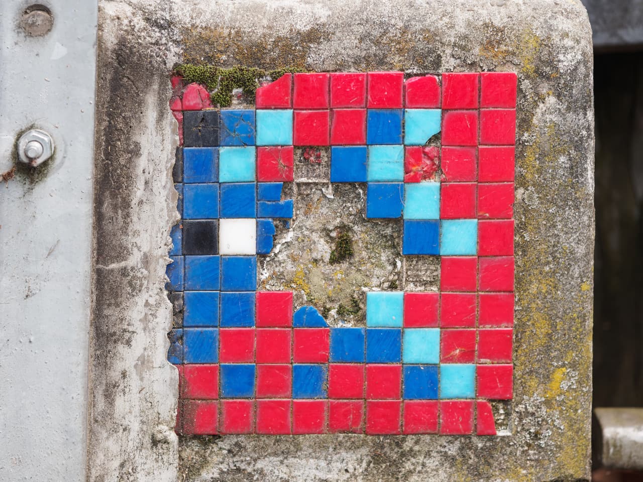 Invader BRN_24