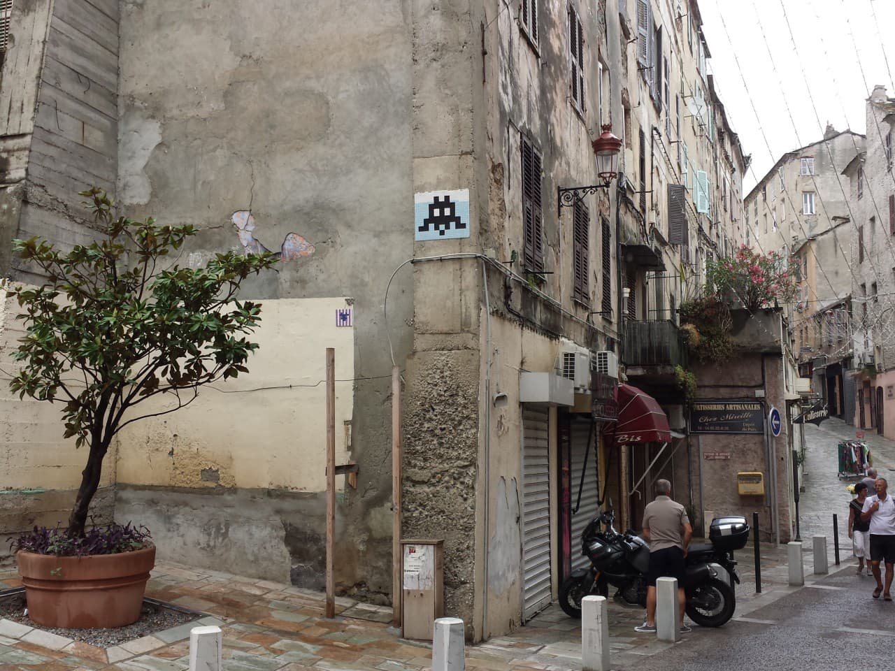 Invader BTA_29