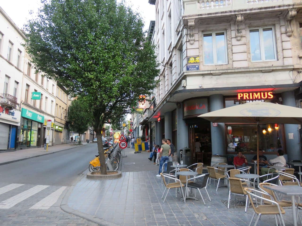 Invader BXL_30