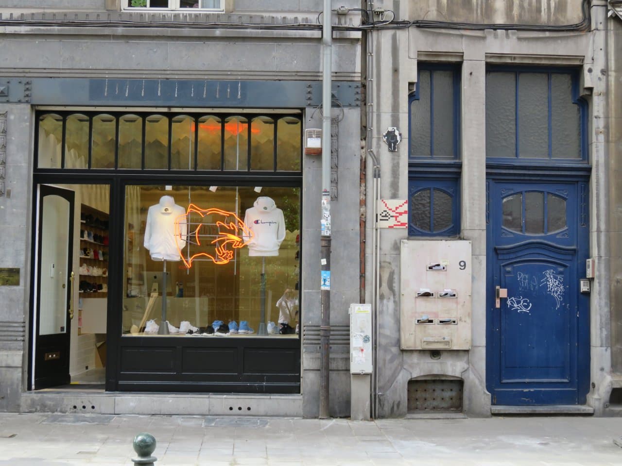 Invader BXL_37