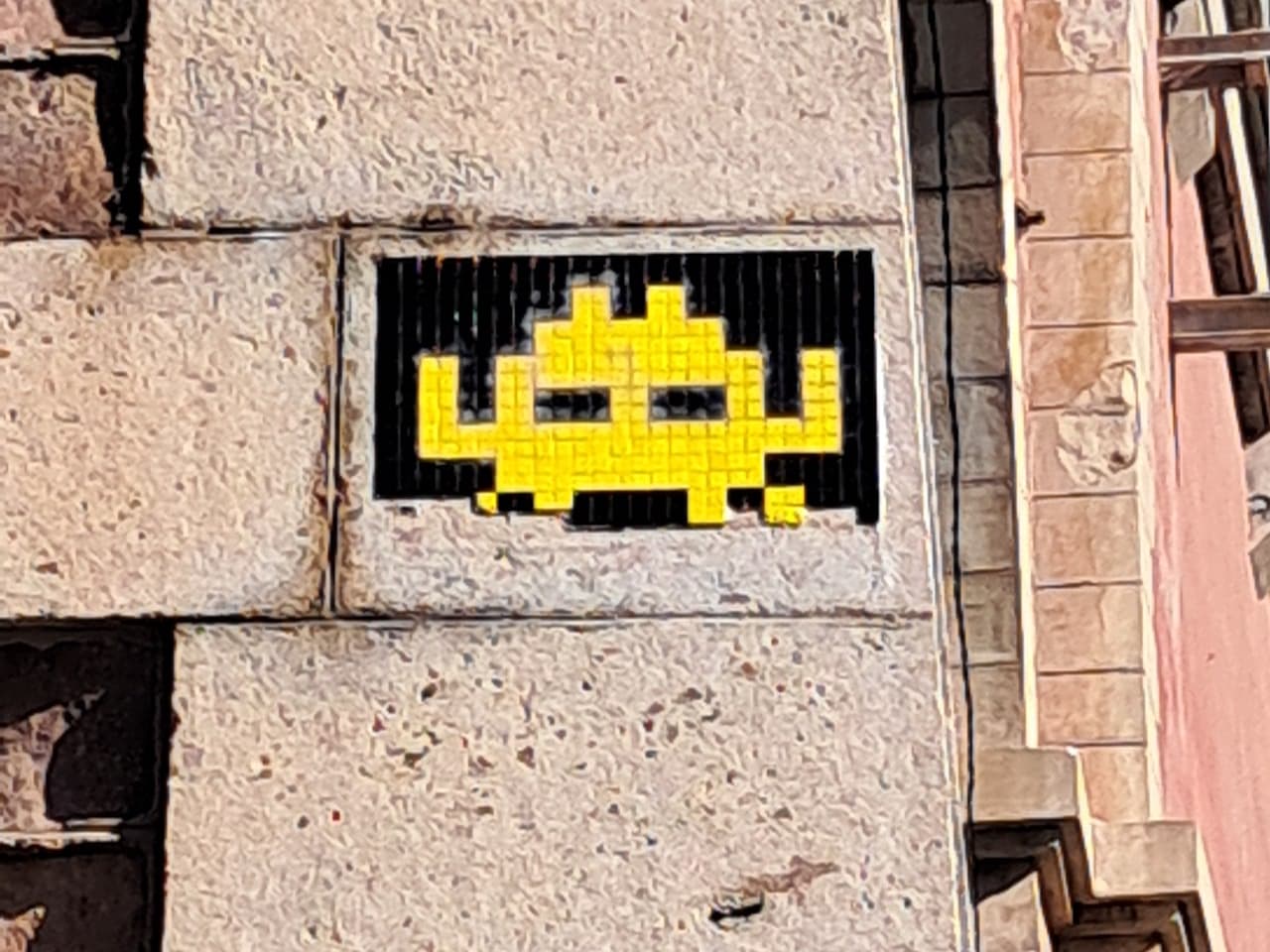 Invader CAZ_24