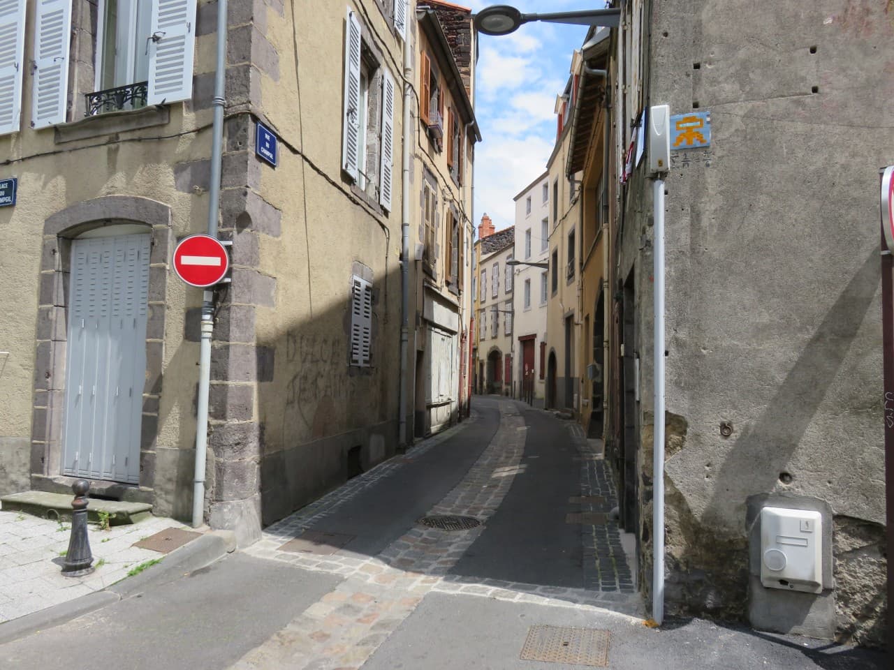 Invader CLR_01