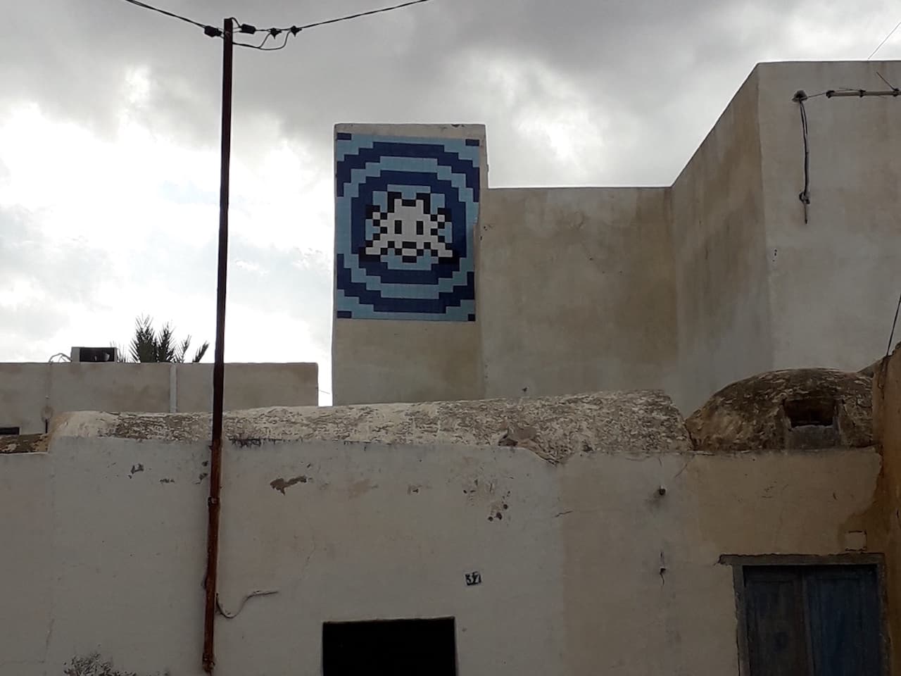 Invader DJBA_01