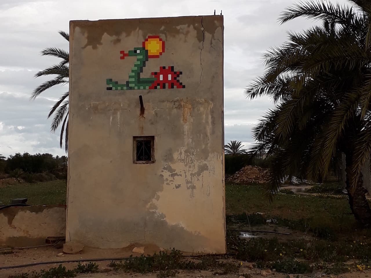 Invader DJBA_50