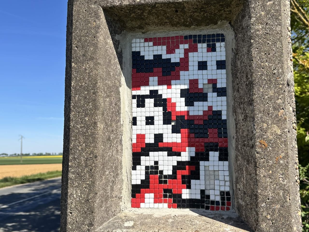 Invader FTBL_06
