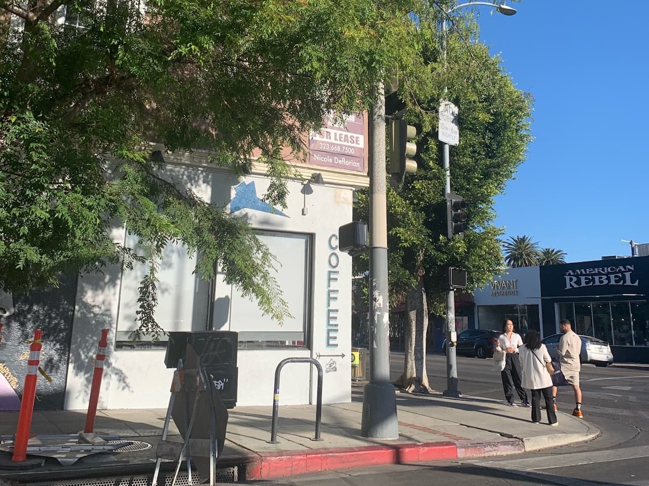 Invader LA_02