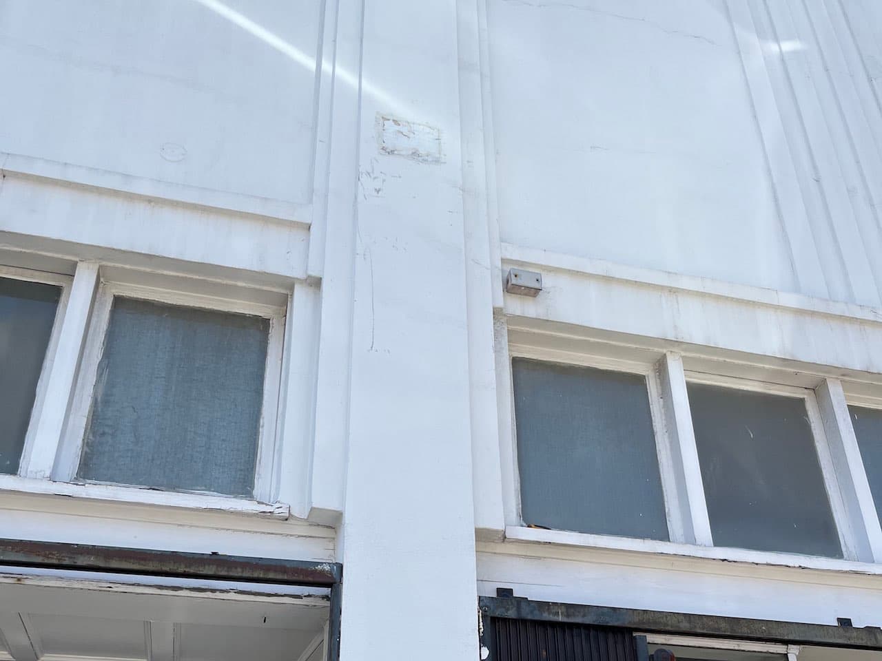 Invader LA_52