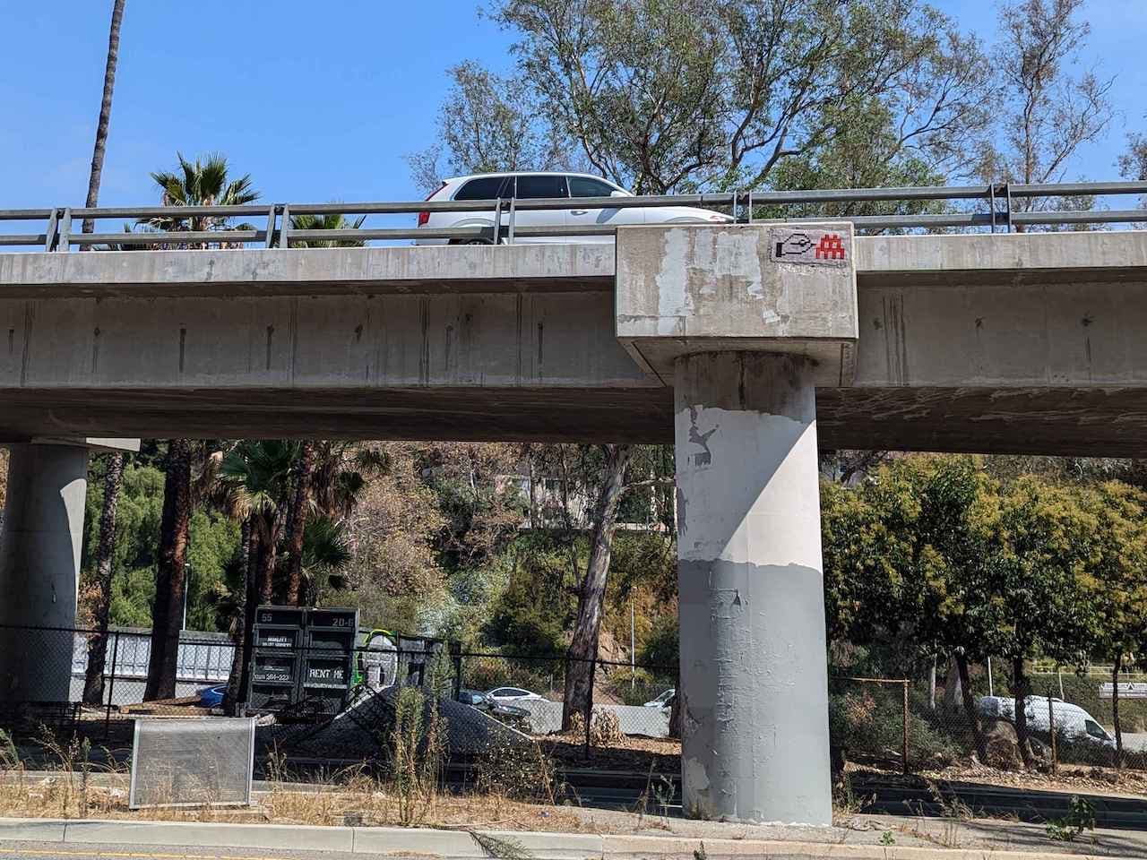 Invader LA_131
