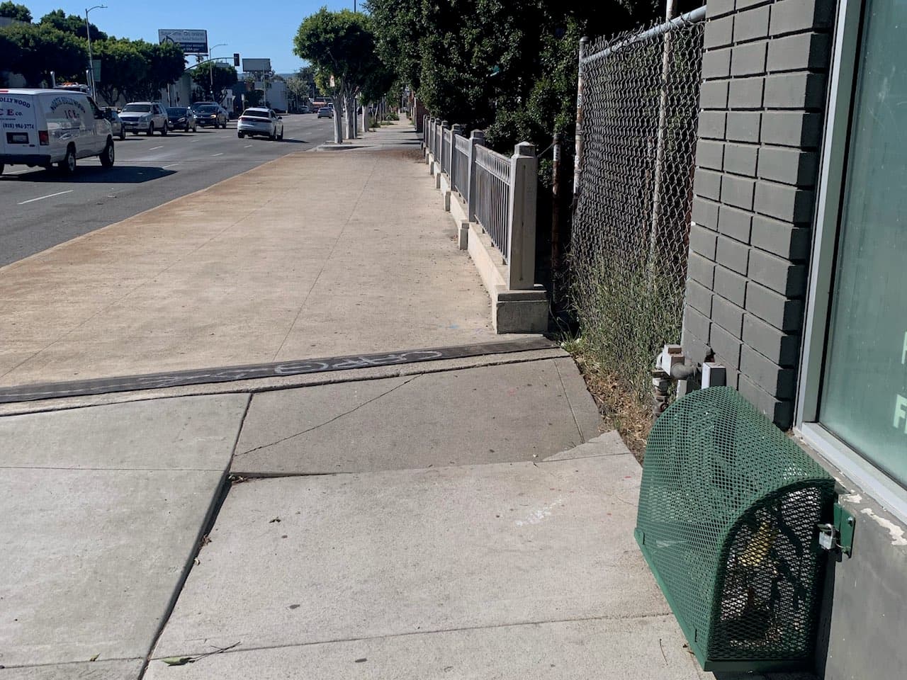 Invader LA_136