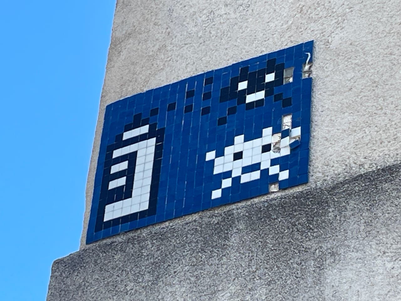 Invader LCT_02