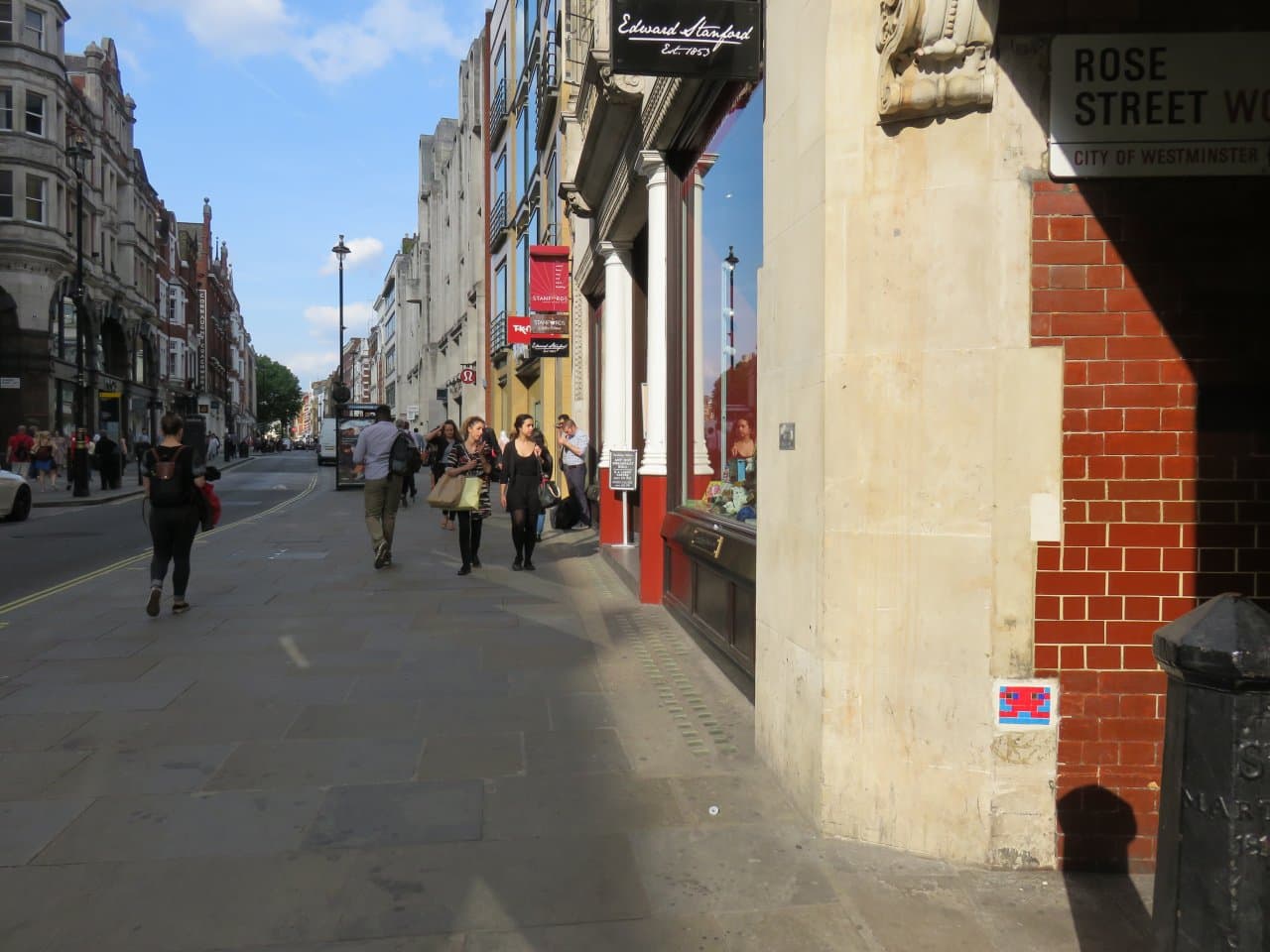 Invader LDN_41