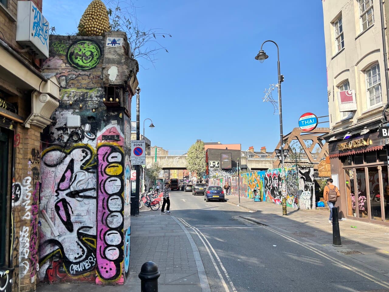 Invader LDN_57