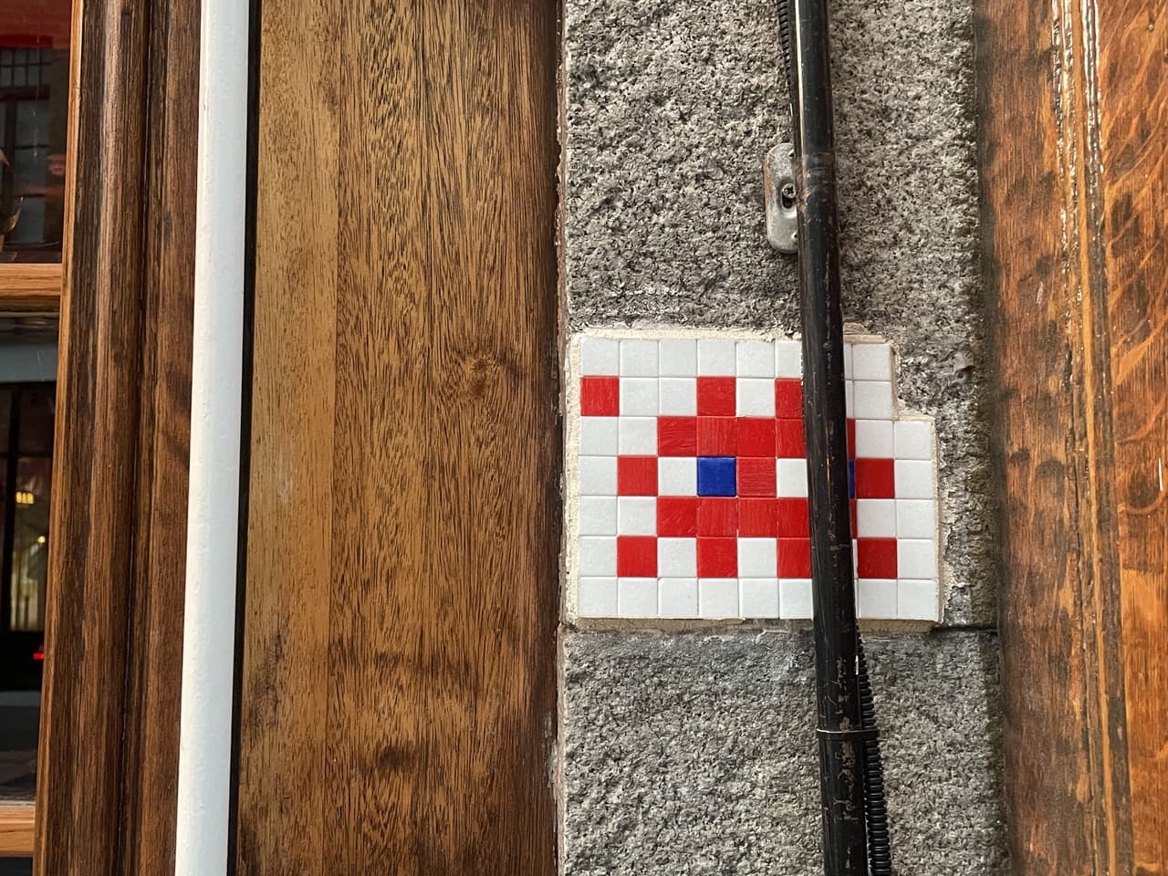 Invader LDN_64