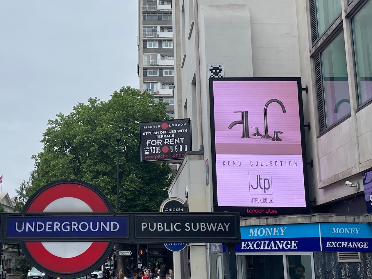 Invader LDN_95