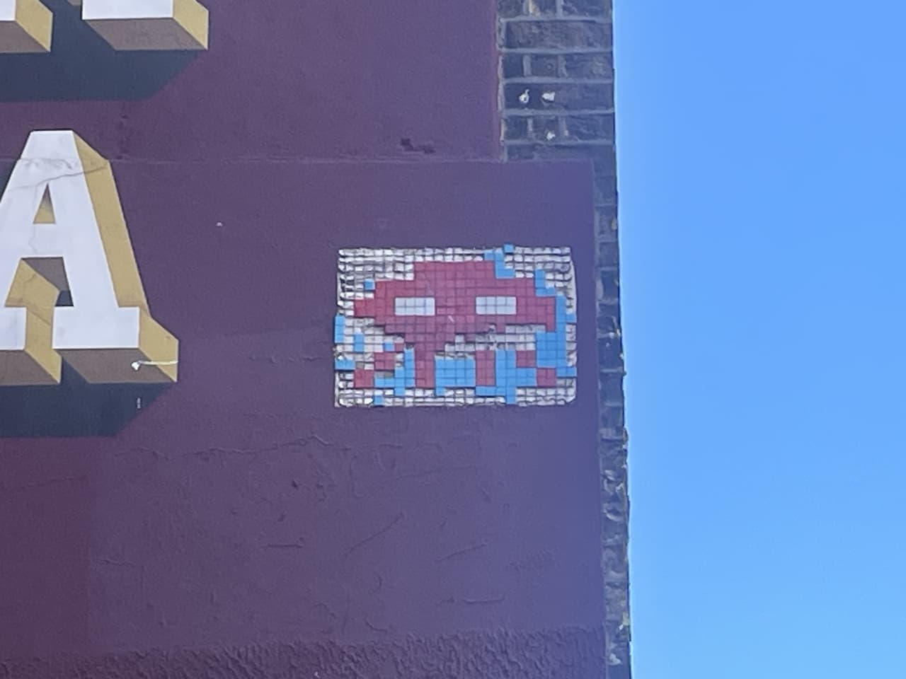 Invader LDN_96