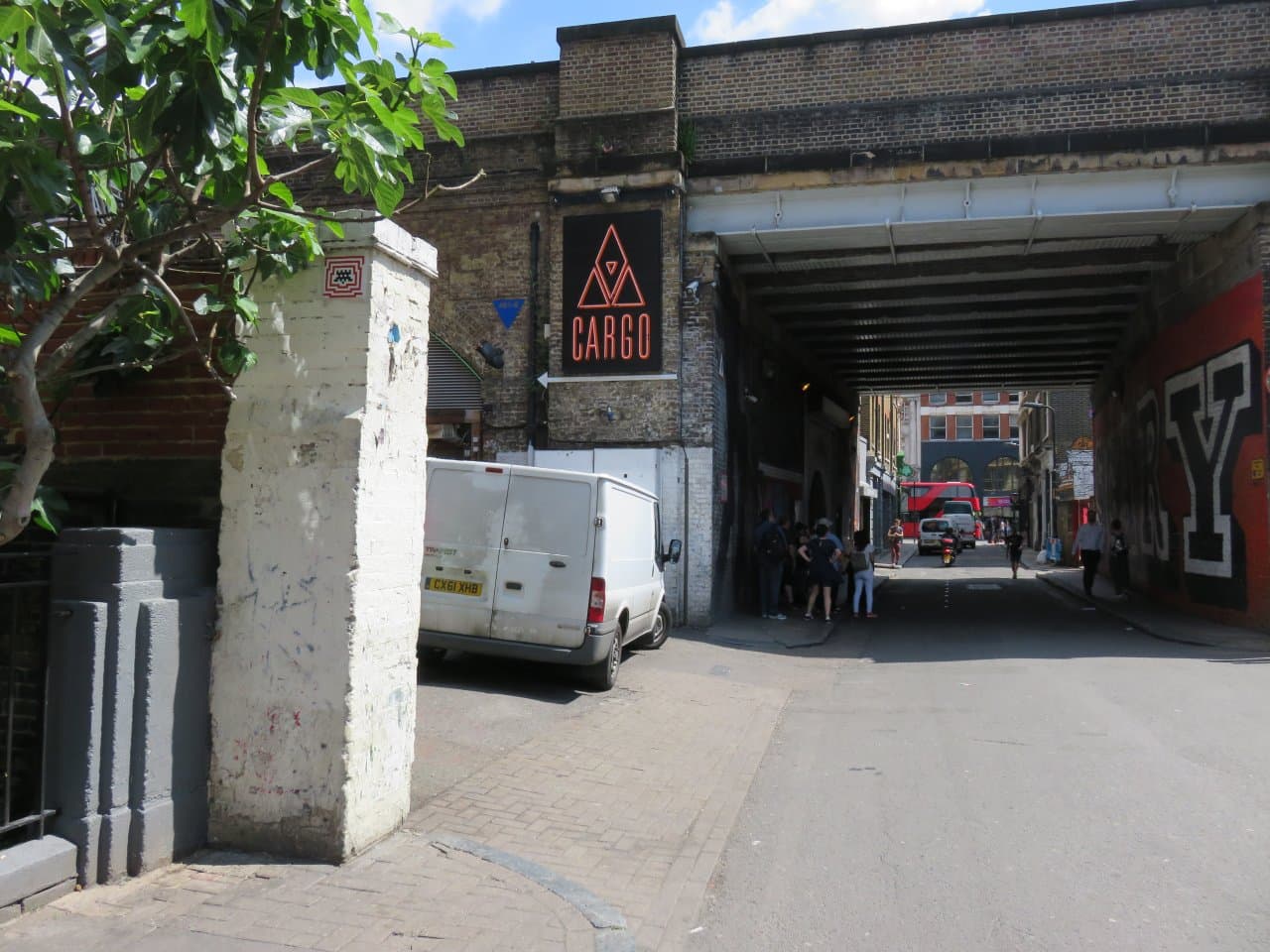 Invader LDN_97