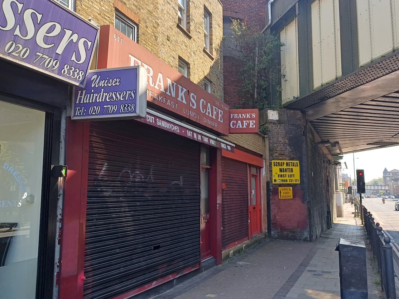 Invader LDN_128