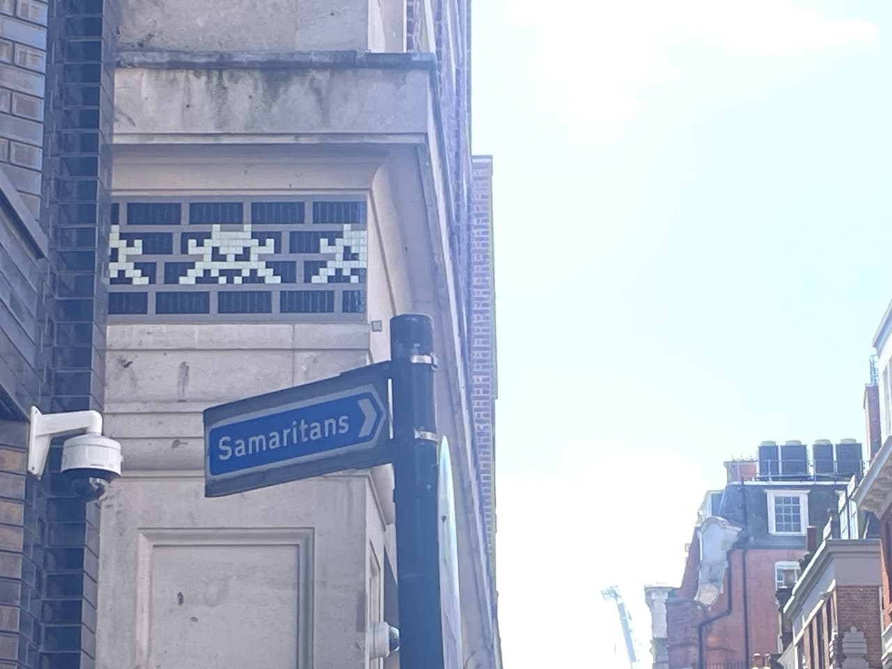Invader LDN_152