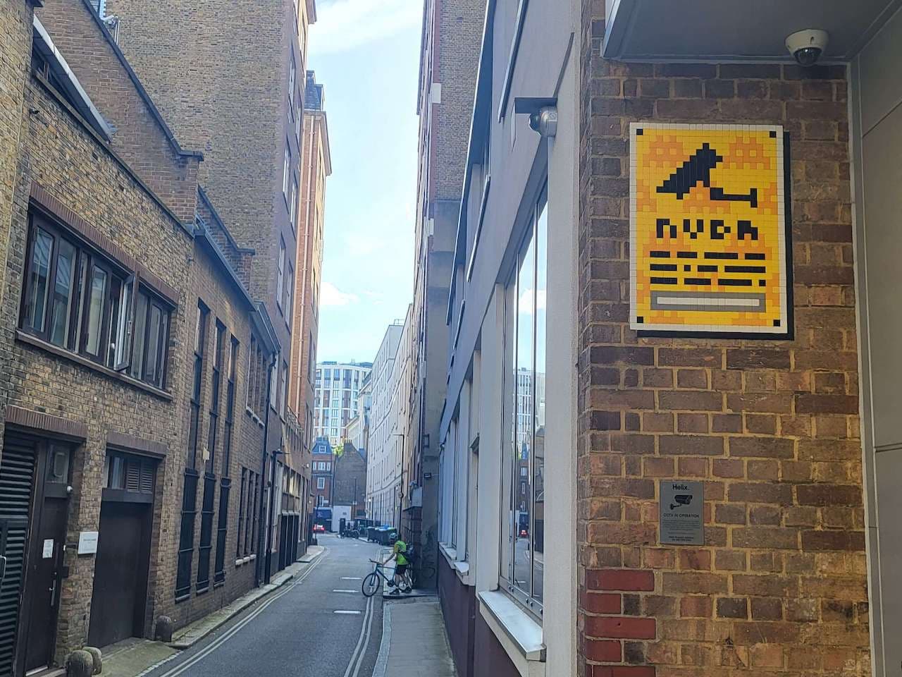 Invader LDN_160