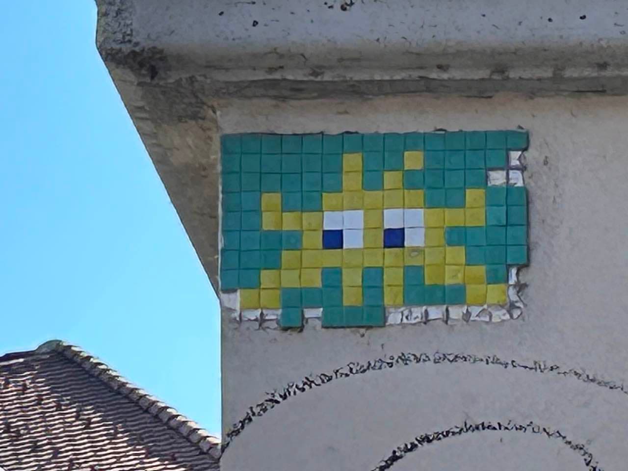Invader LJU_09