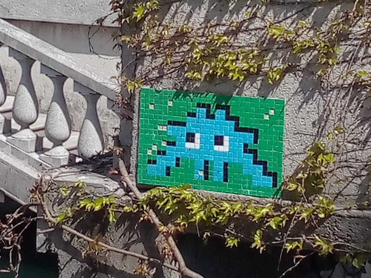 Invader LJU_17