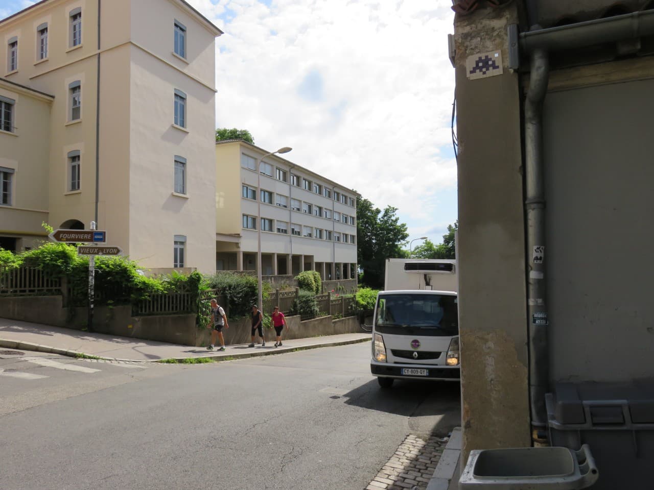 Invader LY_36