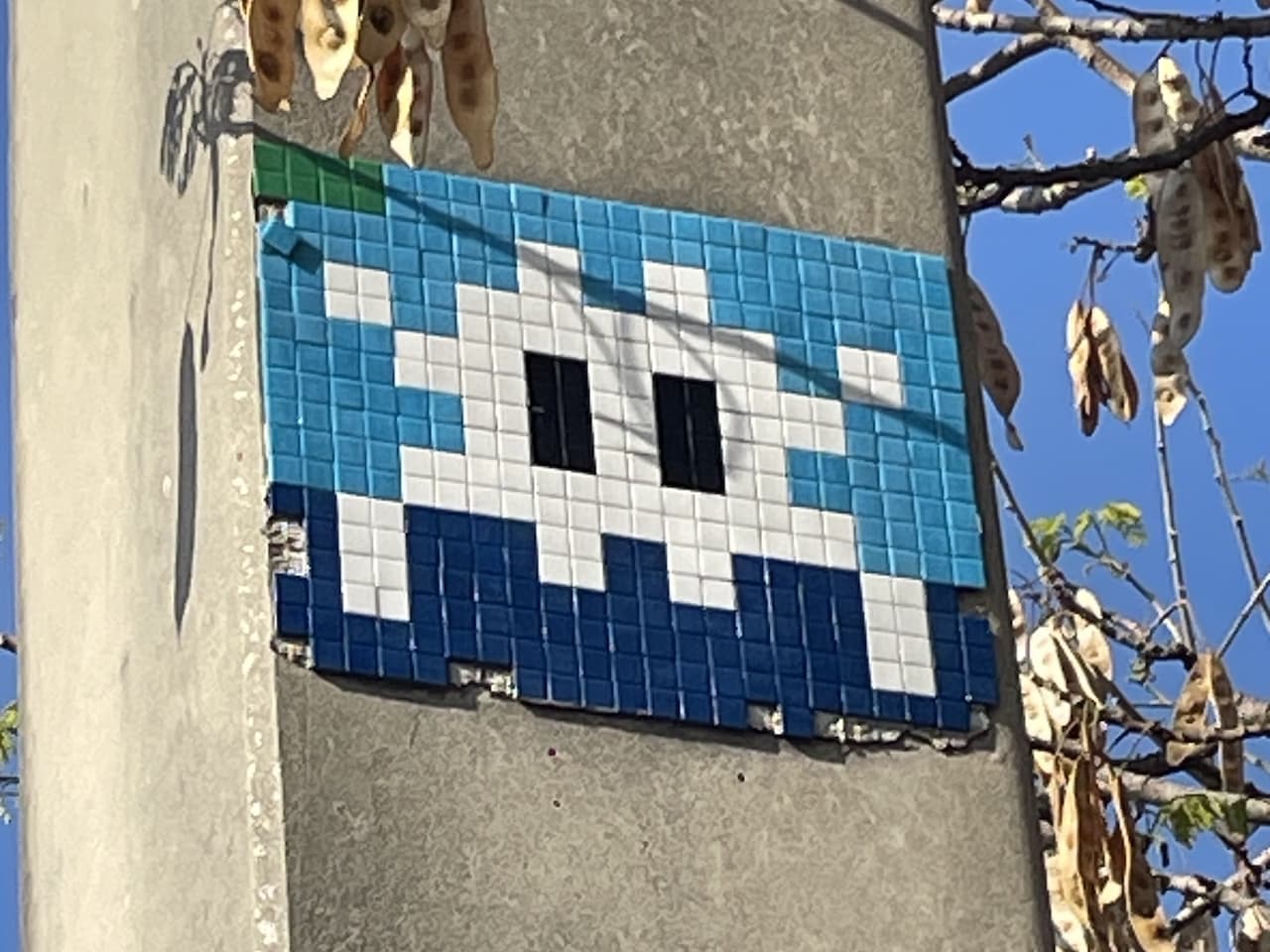 Invader MIA_09